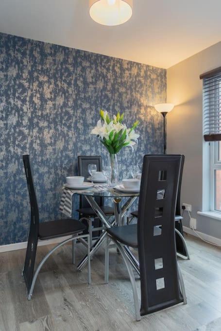 Beautiful Apartment In The Heart Of Belfast!! Екстериор снимка