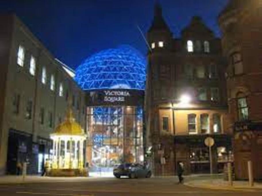 Beautiful Apartment In The Heart Of Belfast!! Екстериор снимка
