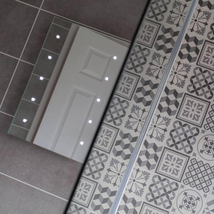 Beautiful Apartment In The Heart Of Belfast!! Екстериор снимка